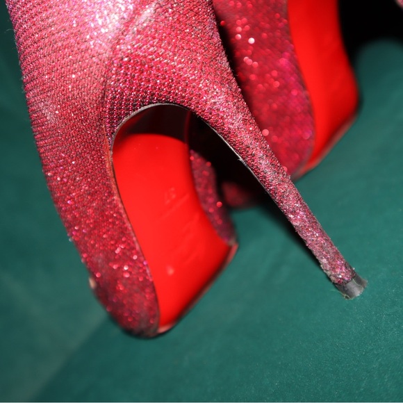 Christian Louboutin Shoes Pink Coralta Mia 100mm Glitter Studded Heart Point-toe - Picture 8 of 12